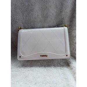 Vulkitty White Quilted Crossbody Bag Gold Chain Strap Faux Leather Shoulder Bag